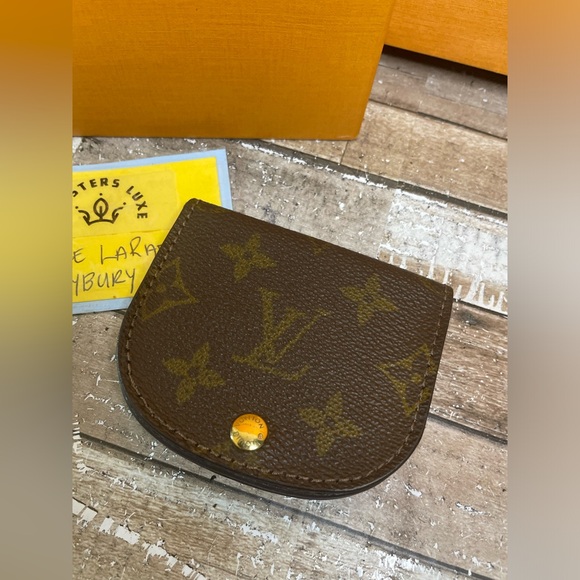 Louis Vuitton Coin Pouchette - Picture 1 of 11